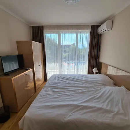 Apartment Messembria Palace *