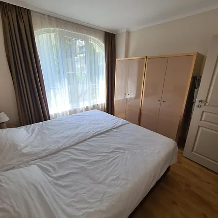 Messembria Palace Apartment